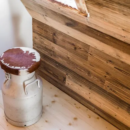 Mountain Shelter Ch41 شاليه زاكوباني