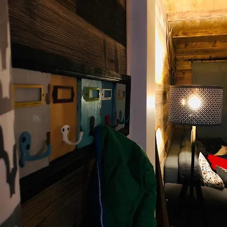 Mountain Shelter Ch41 Ζακοπάνε