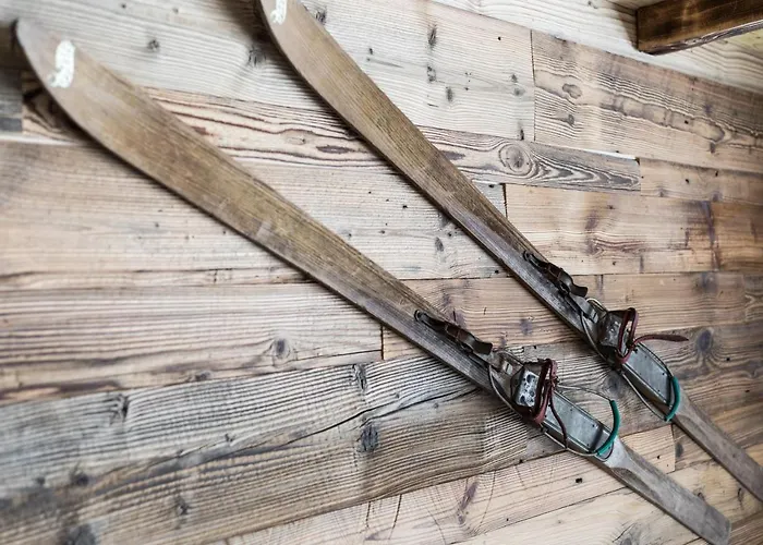 Mountain Shelter Ch41 샬레