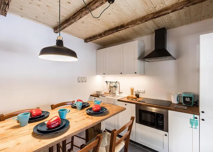 Mountain Shelter Ch41 *